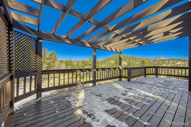 11 Old Corral Road