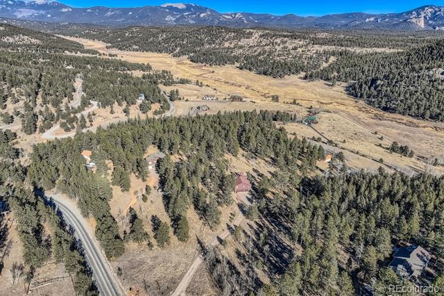 11 Old Corral Road