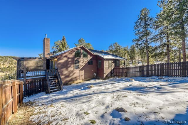 11 Old Corral Road