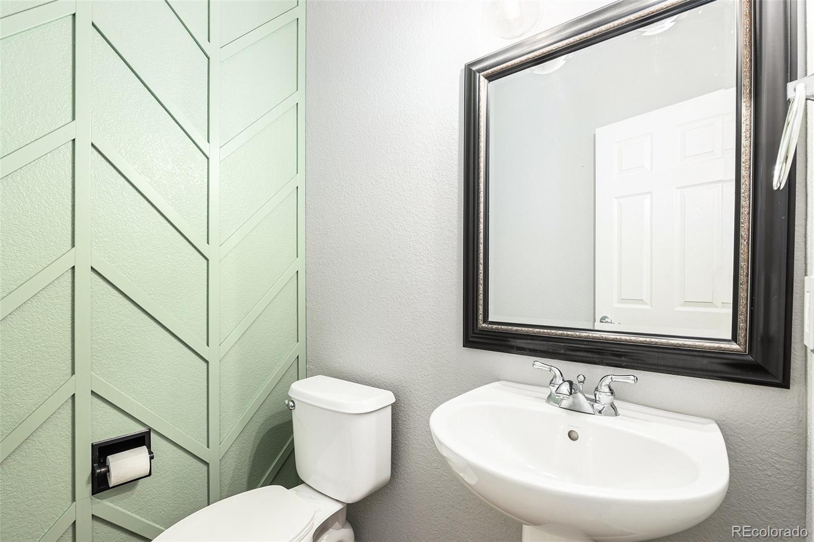 16494 E 117th Avenue