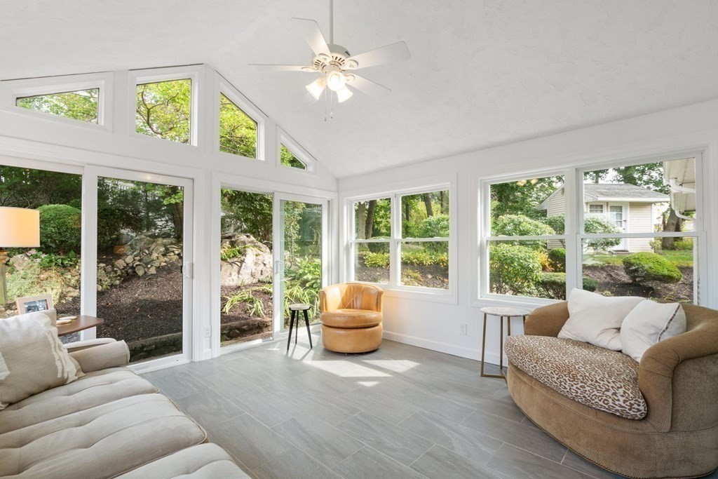4 Rayner Circle