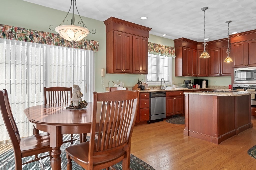 45 Avery Park Dr