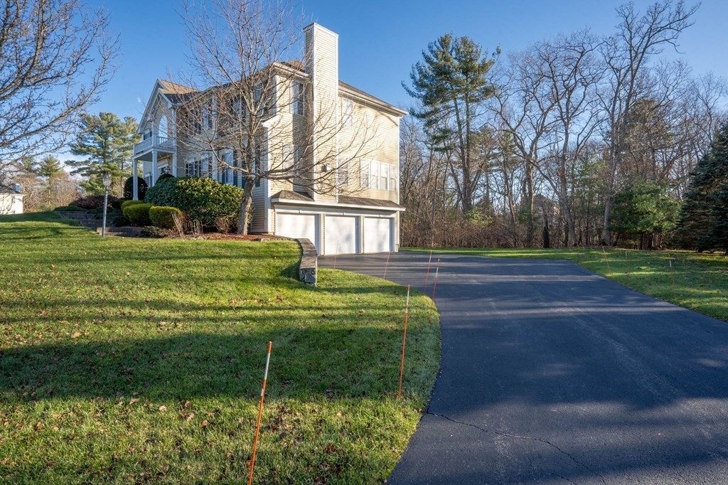 45 Avery Park Dr