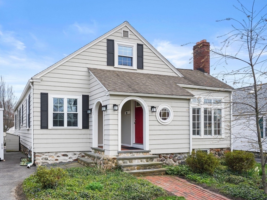 20 Dewey St