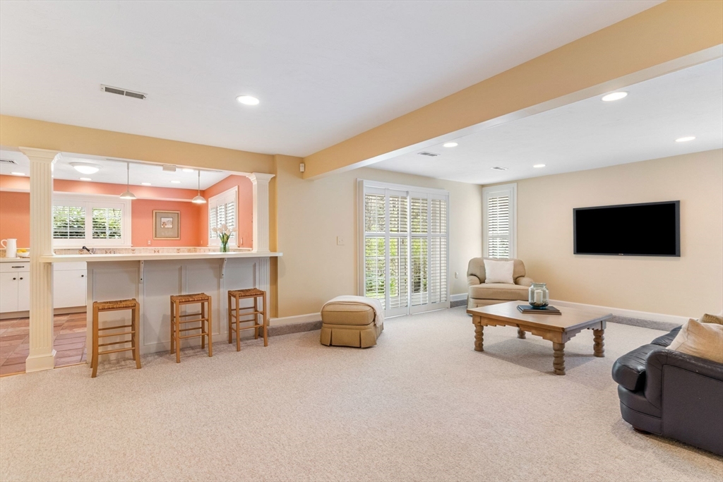 19 Buttonwood Drive