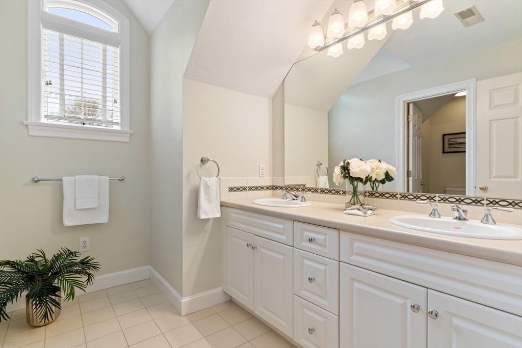 19 Buttonwood Drive