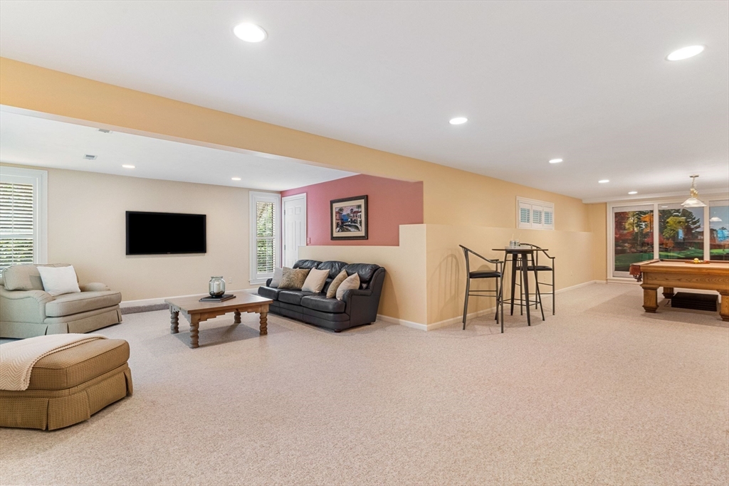 19 Buttonwood Drive