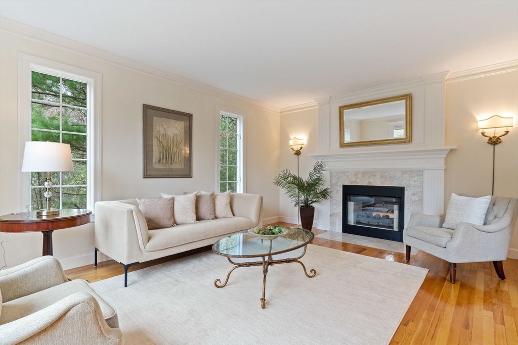 19 Buttonwood Drive