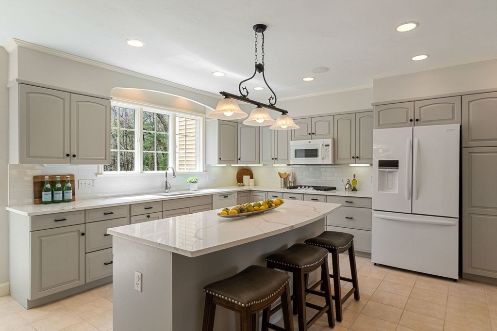 19 Buttonwood Drive