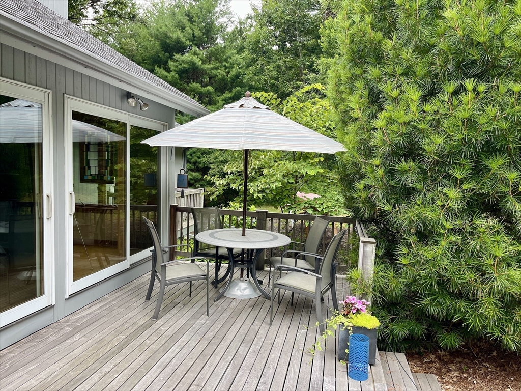 79 Reservation Rd