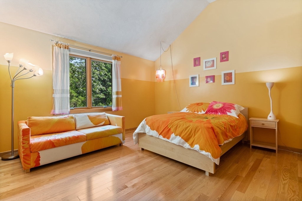 79 Reservation Rd