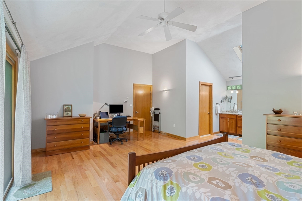 79 Reservation Rd