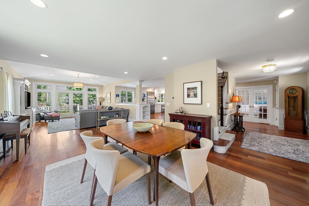 6 Appletree Ln