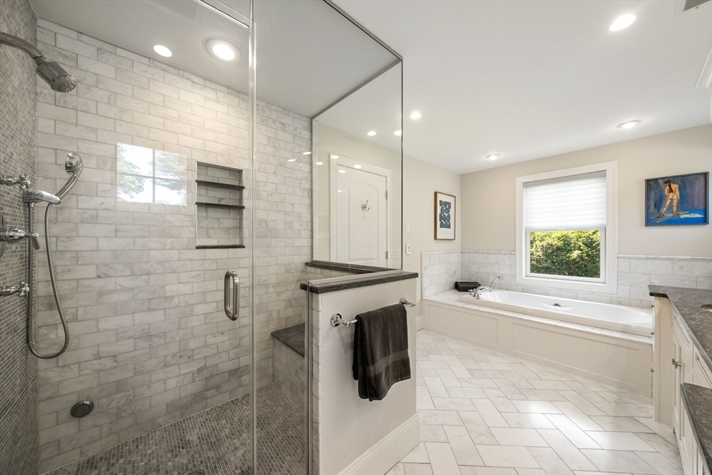 6 Appletree Ln