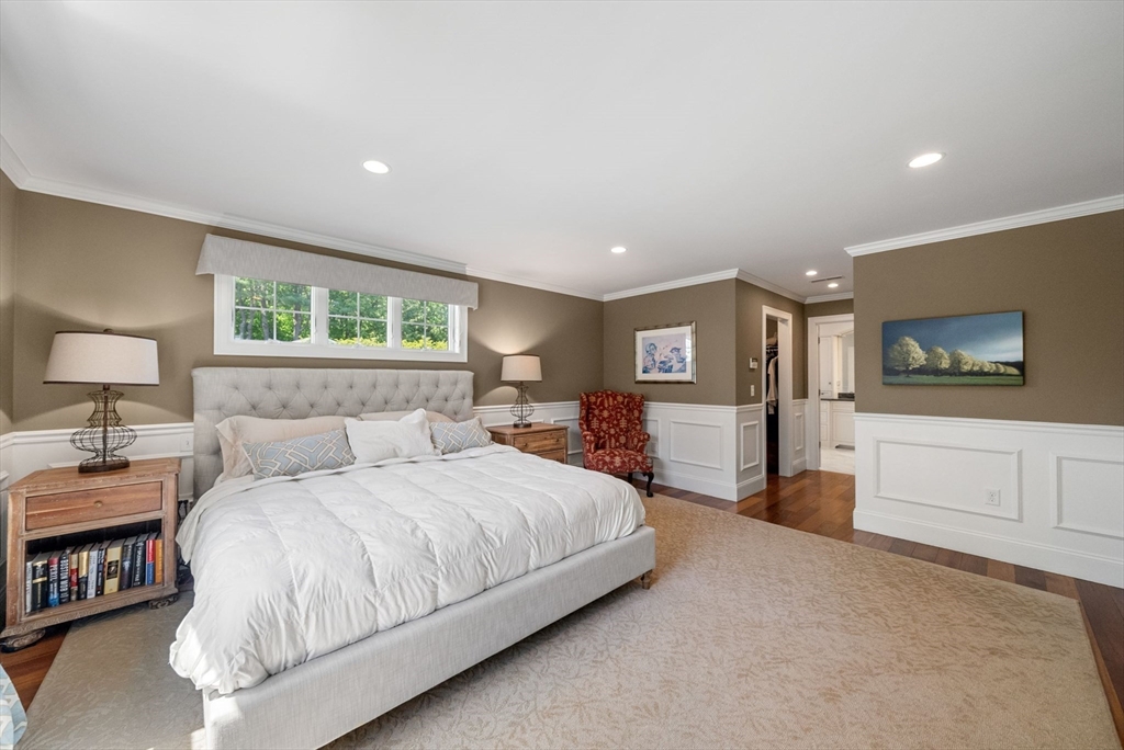 6 Appletree Ln
