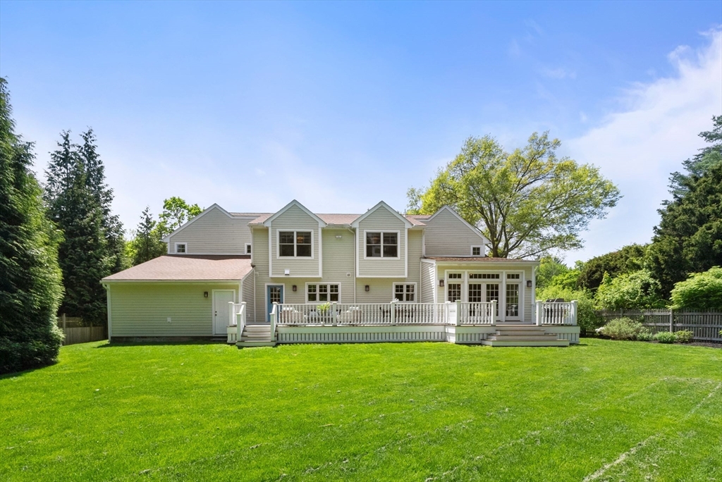 6 Appletree Ln