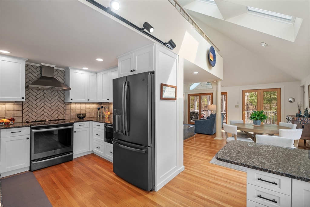 11 Brentwood Way