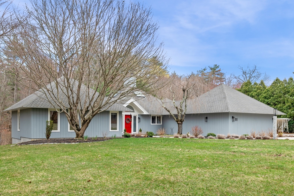 11 Brentwood Way