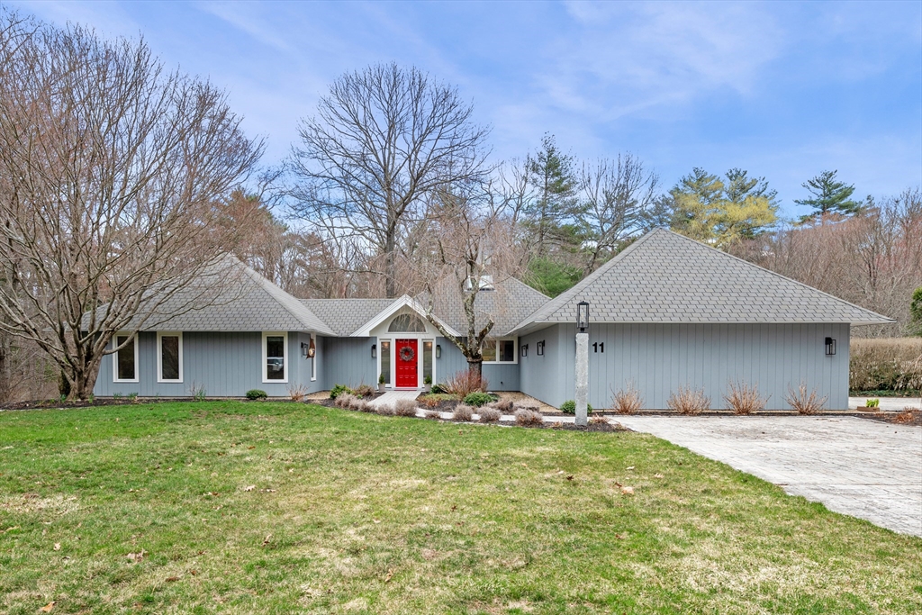 11 Brentwood Way