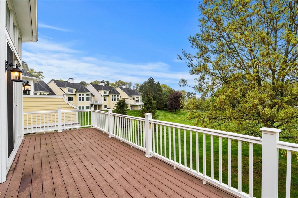9 Muirfield Cir