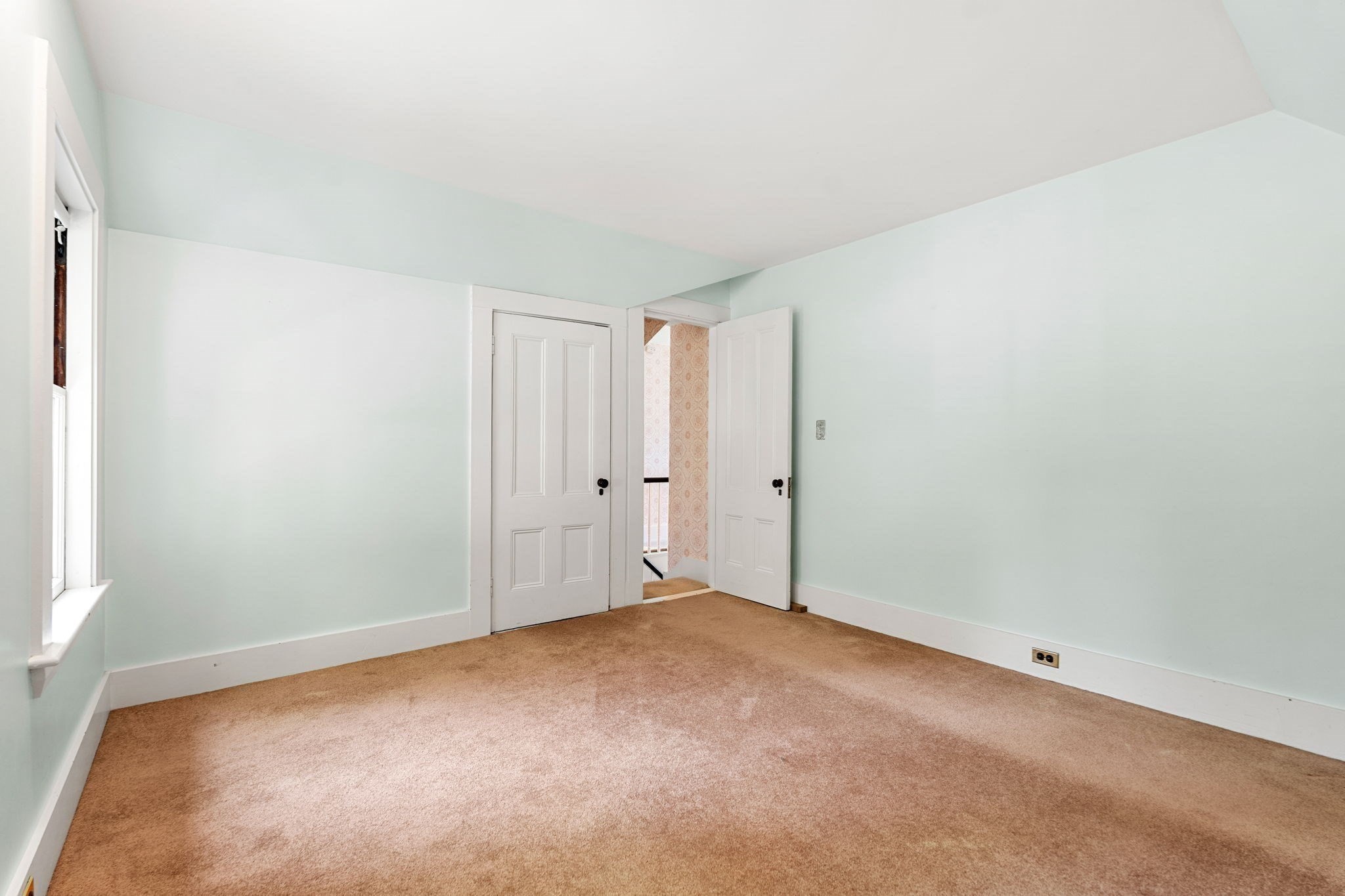 42 Walnut Rd