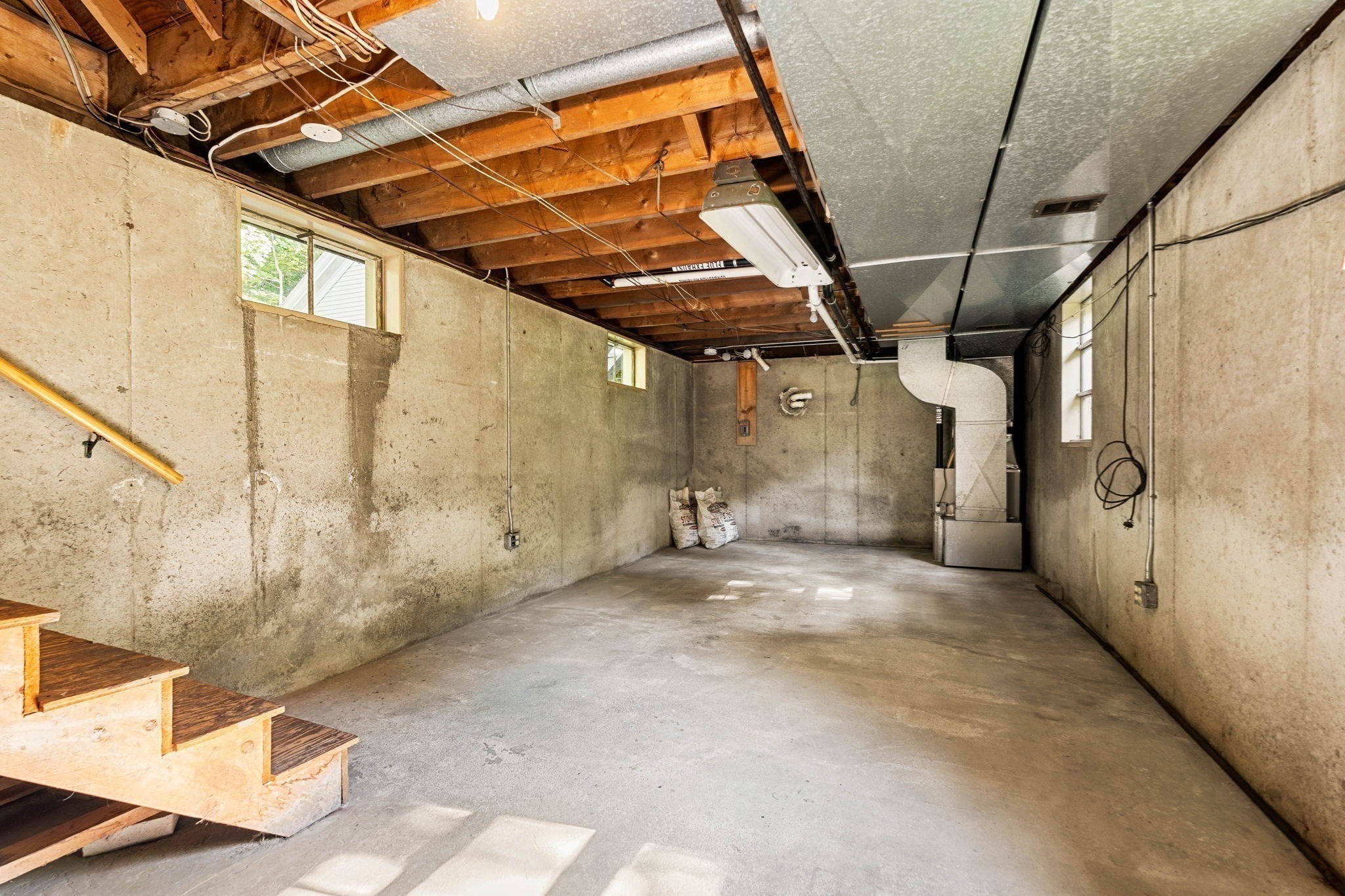 42 Walnut Rd