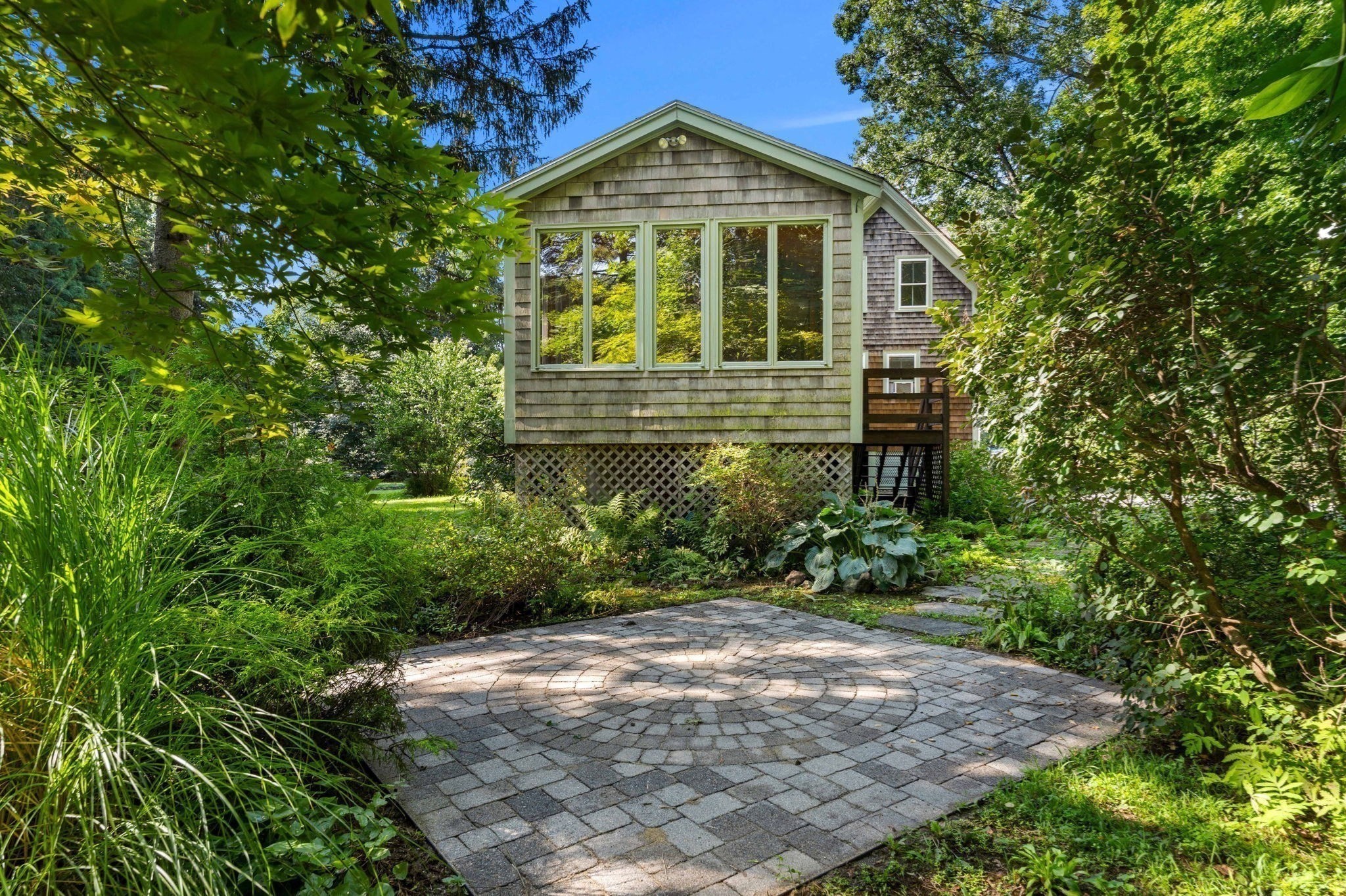 42 Walnut Rd