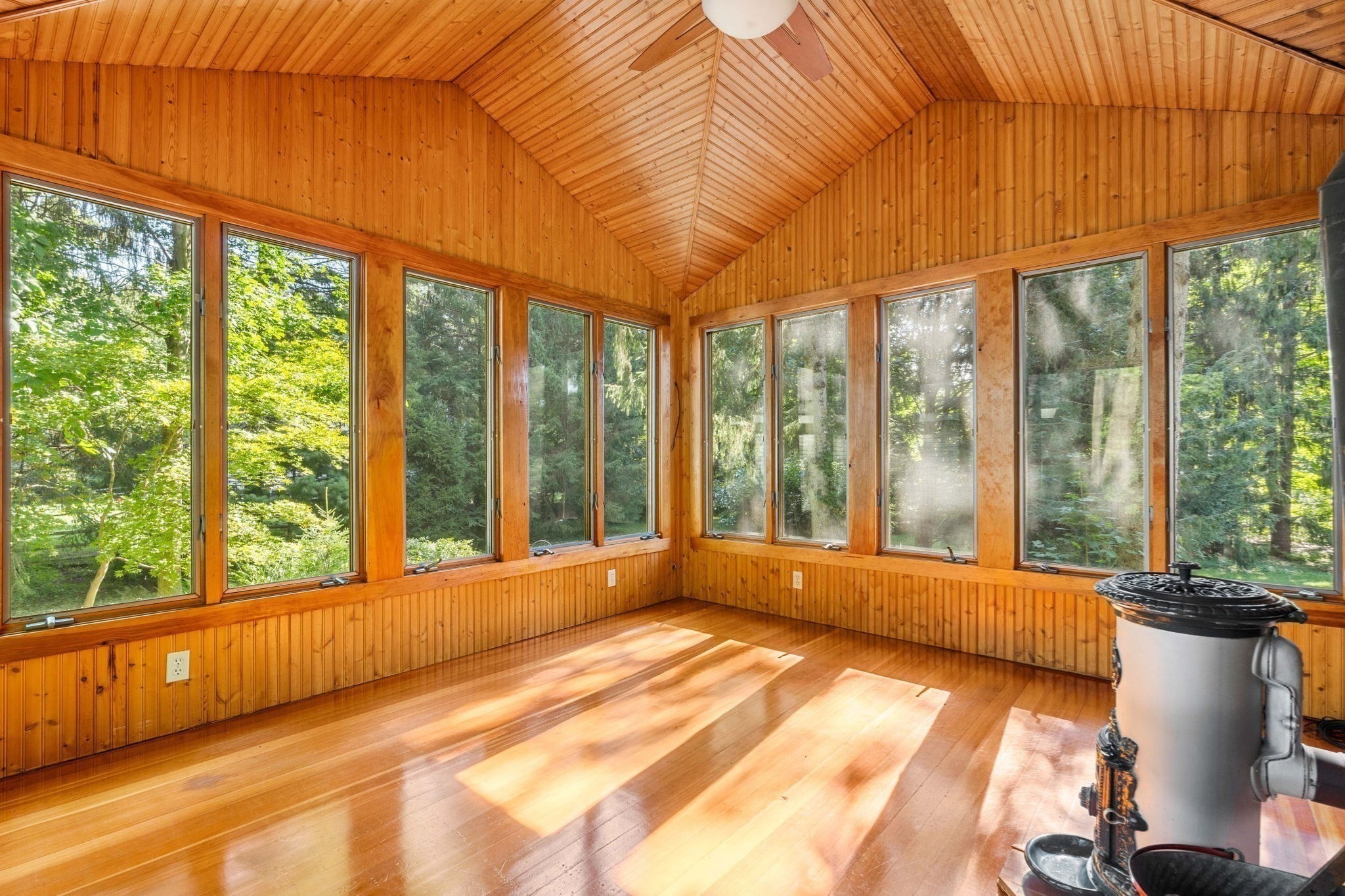 42 Walnut Rd