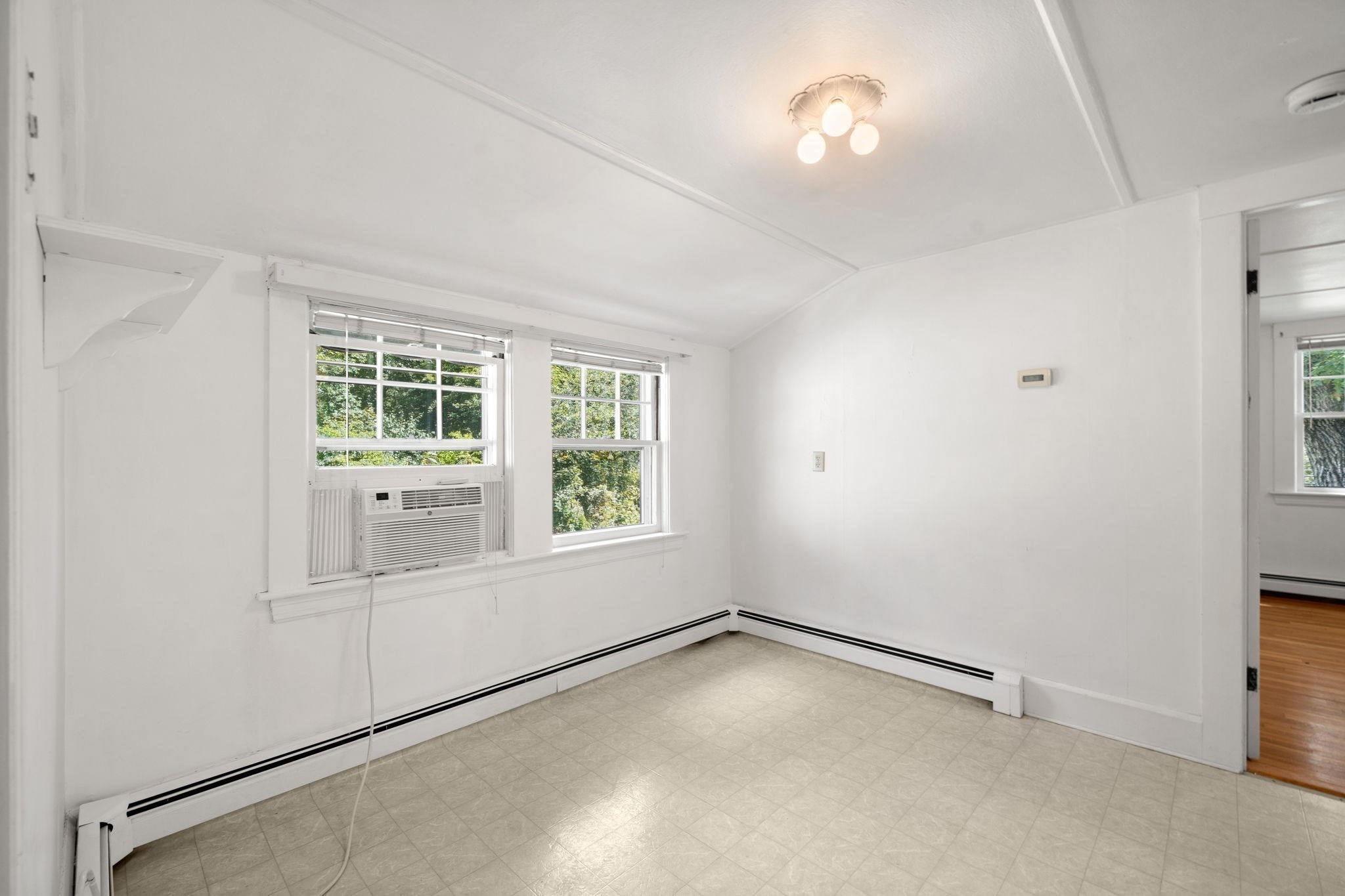 93 Abbot St