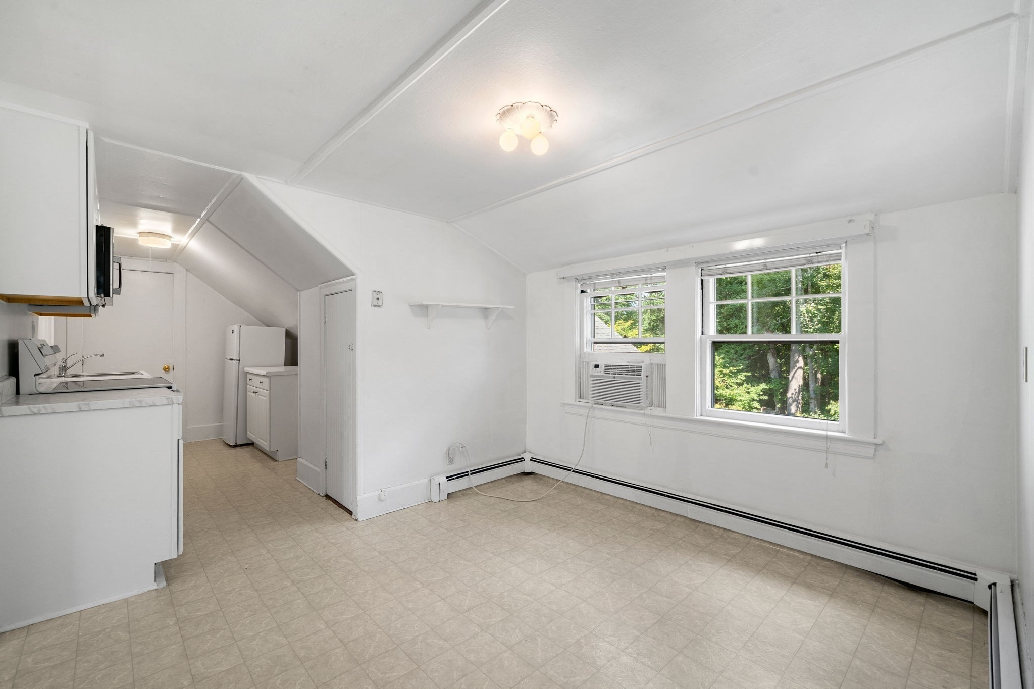 93 Abbot St