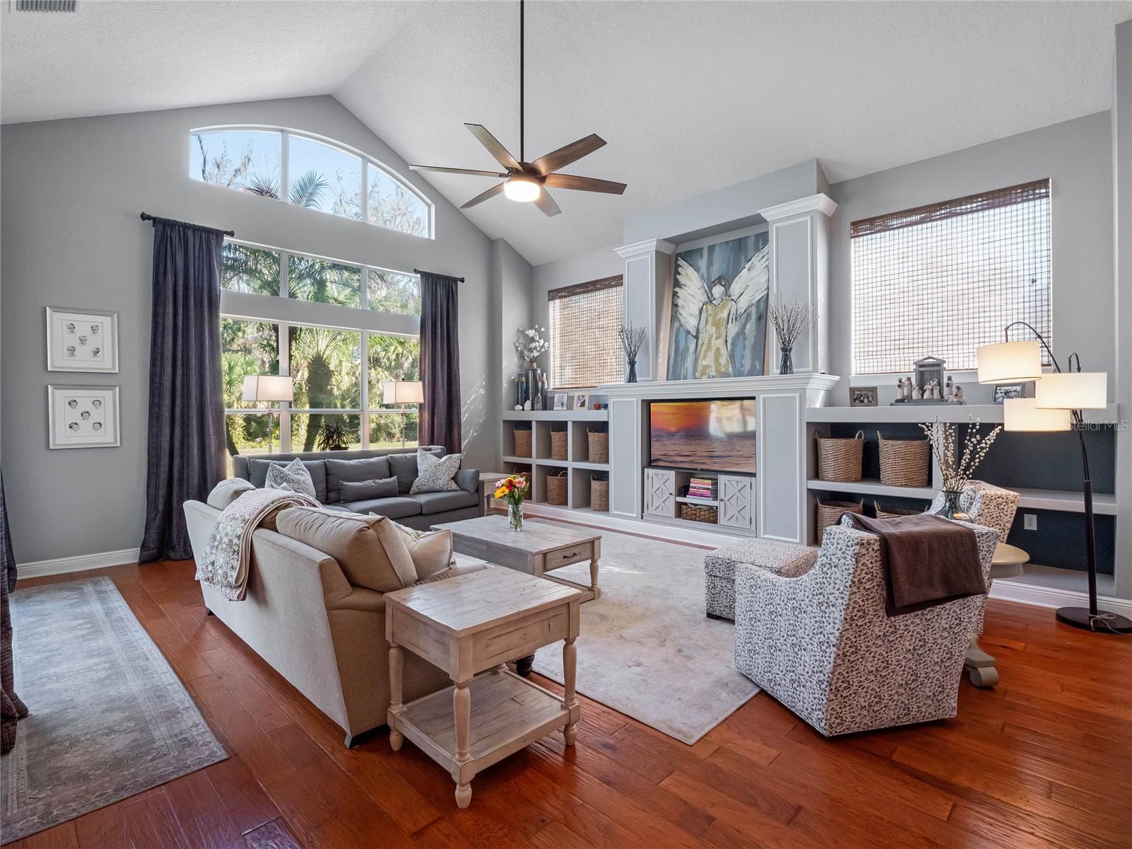 3352 HORSESHOE BEND CT