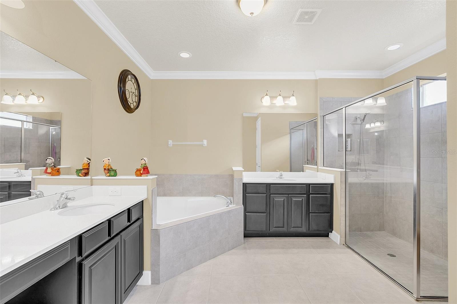 5781 SAYBROOK CIR