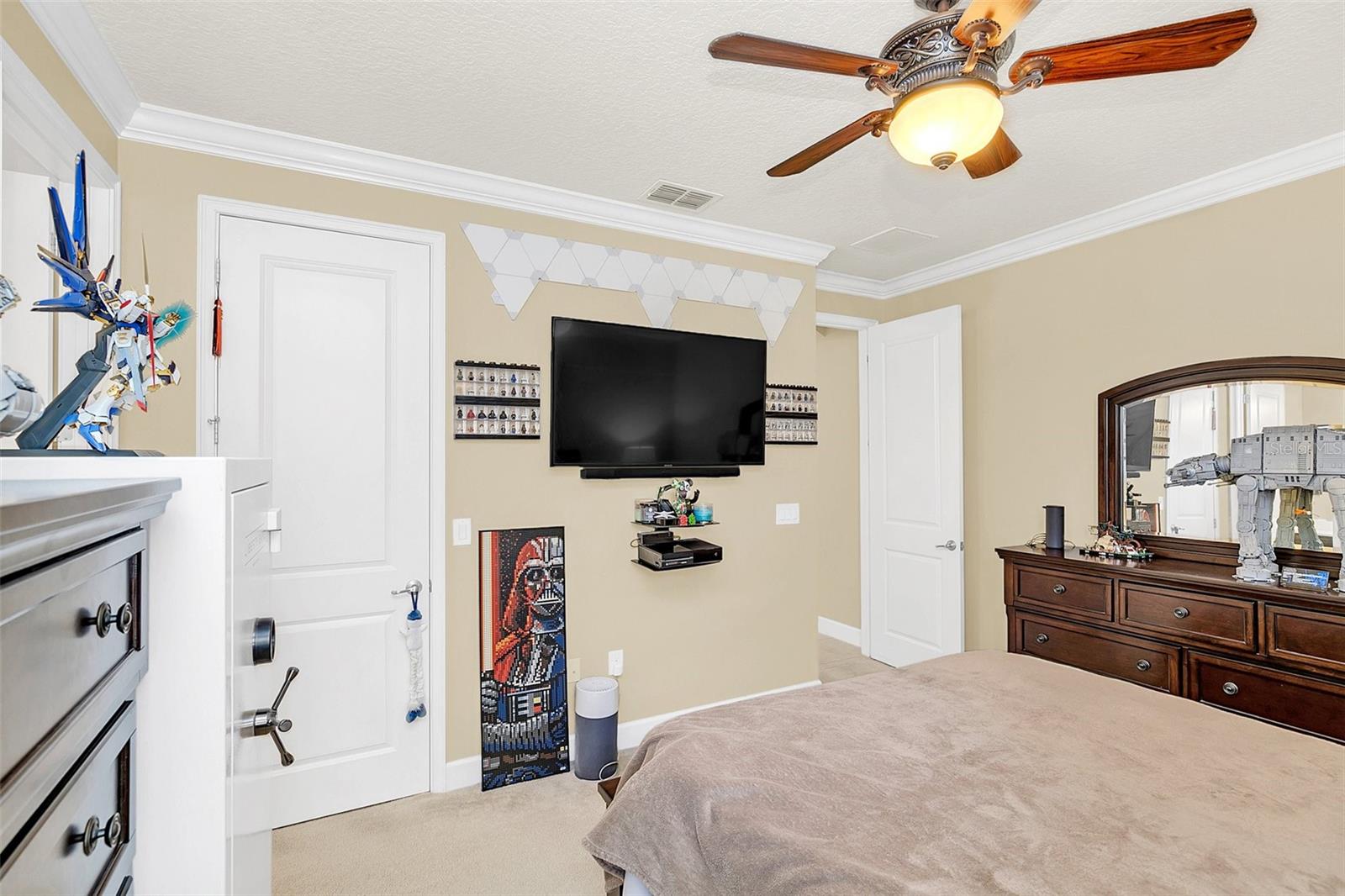 5781 SAYBROOK CIR
