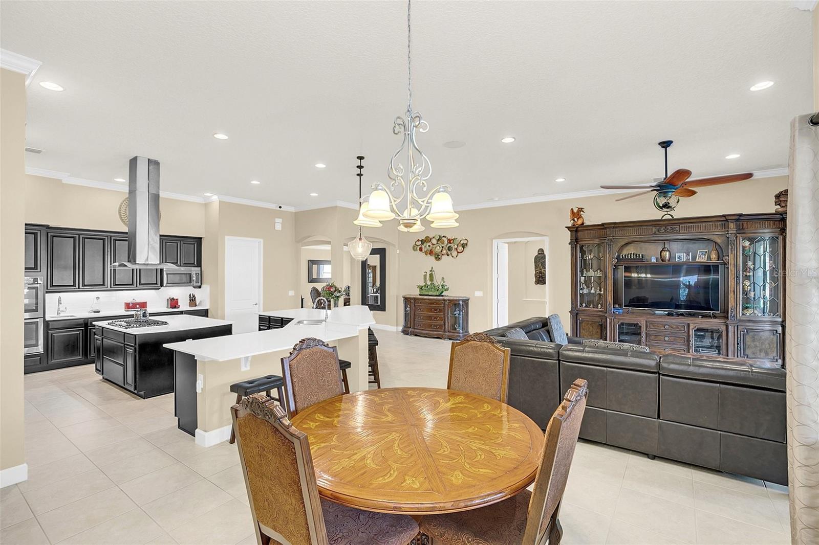 5781 SAYBROOK CIR