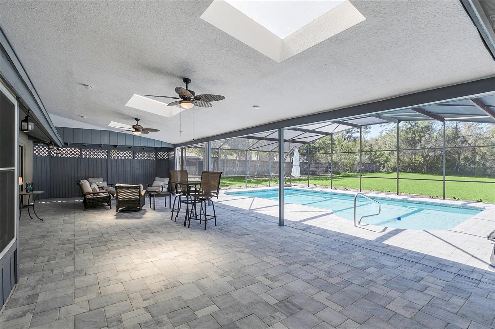 2017 CROWLEY CIR W