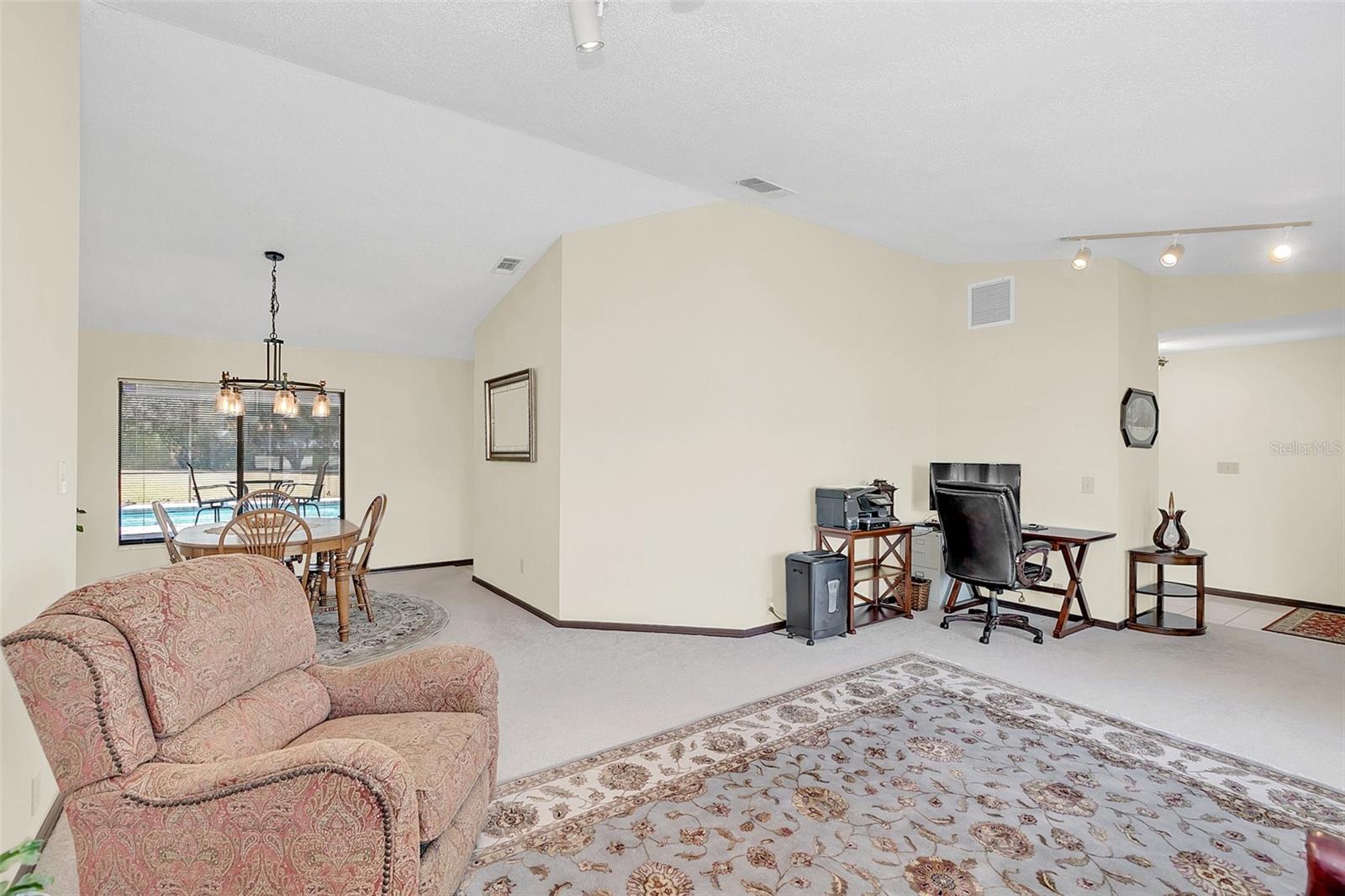 2017 CROWLEY CIR W
