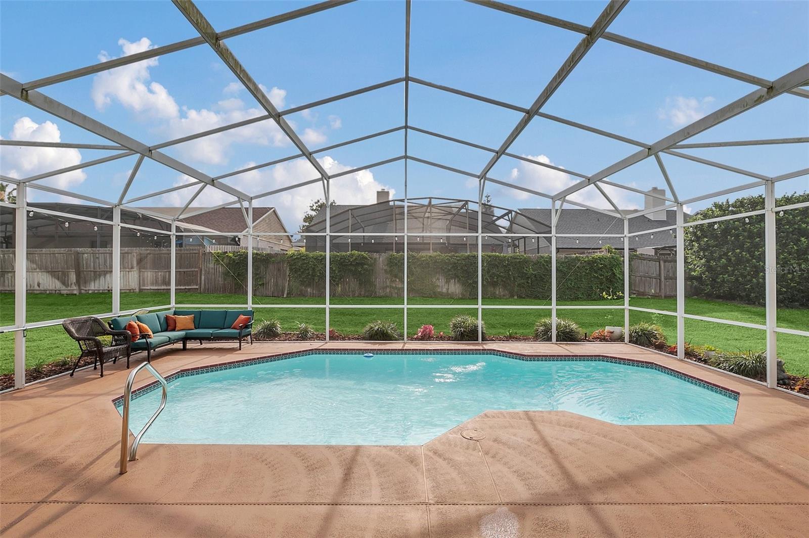 424 CONSERVATORY CV