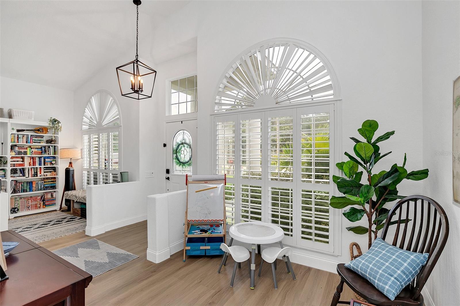 424 CONSERVATORY CV