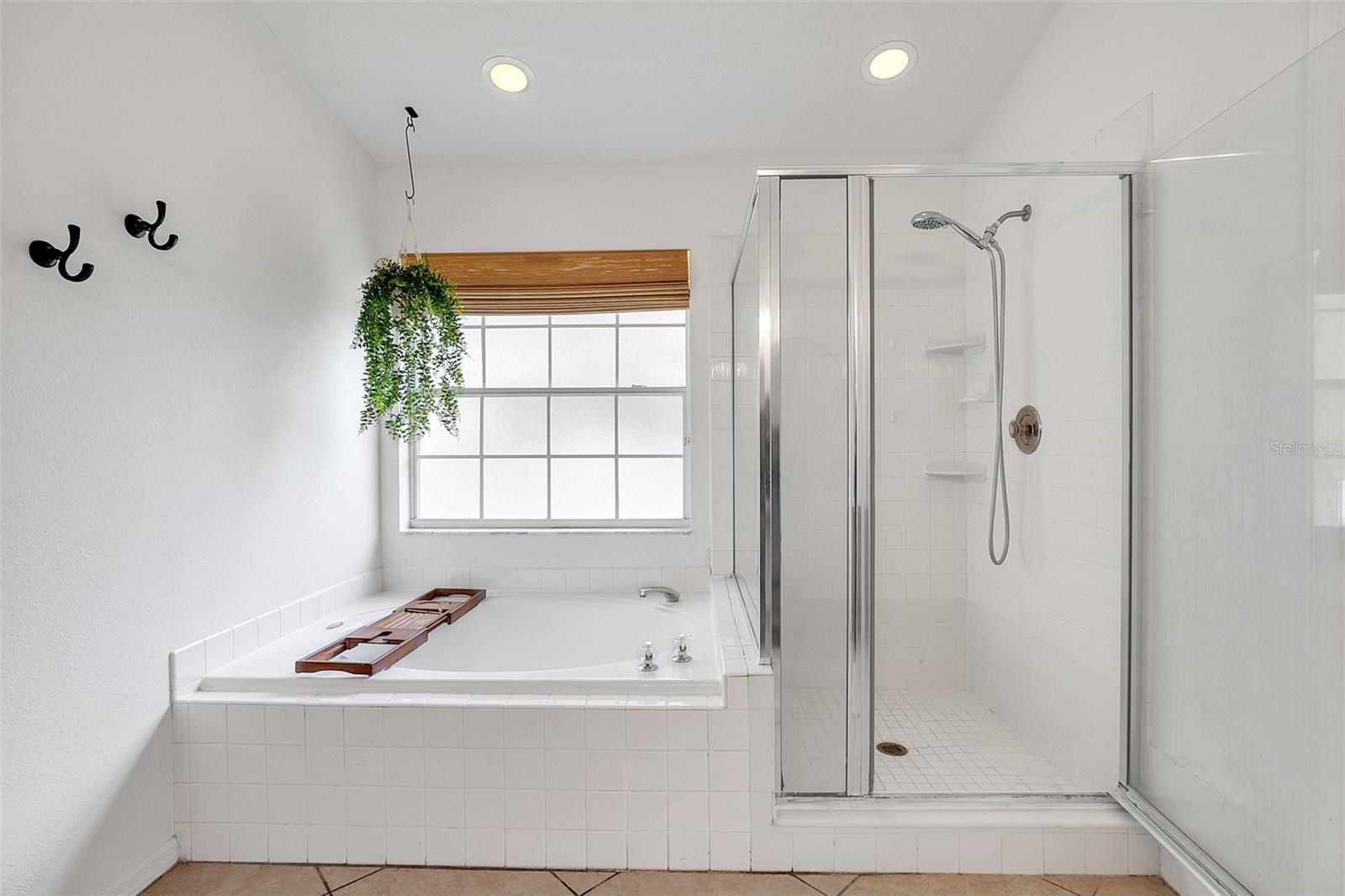 424 CONSERVATORY CV