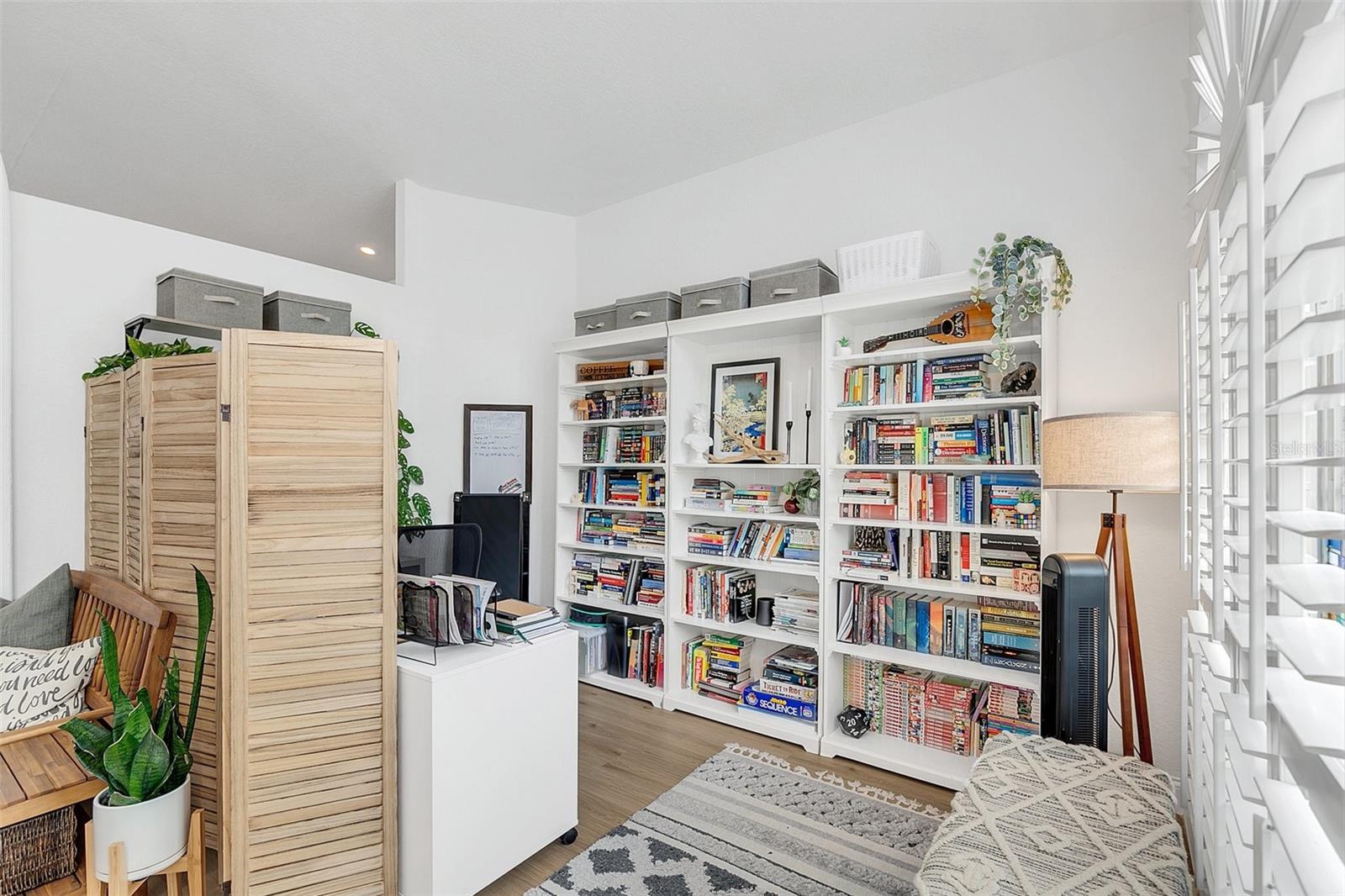 424 CONSERVATORY CV