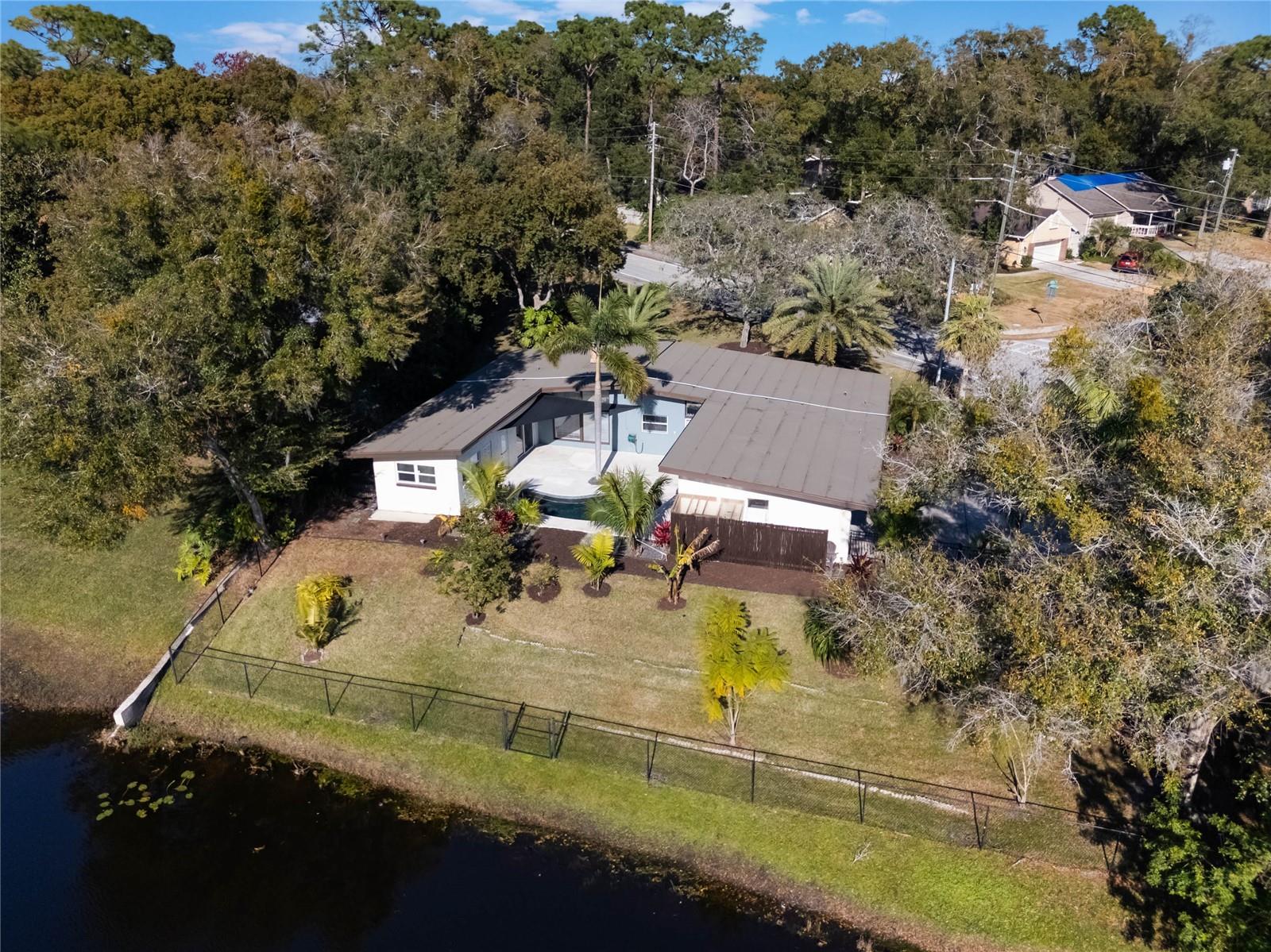 960 SEMINOLE AVE