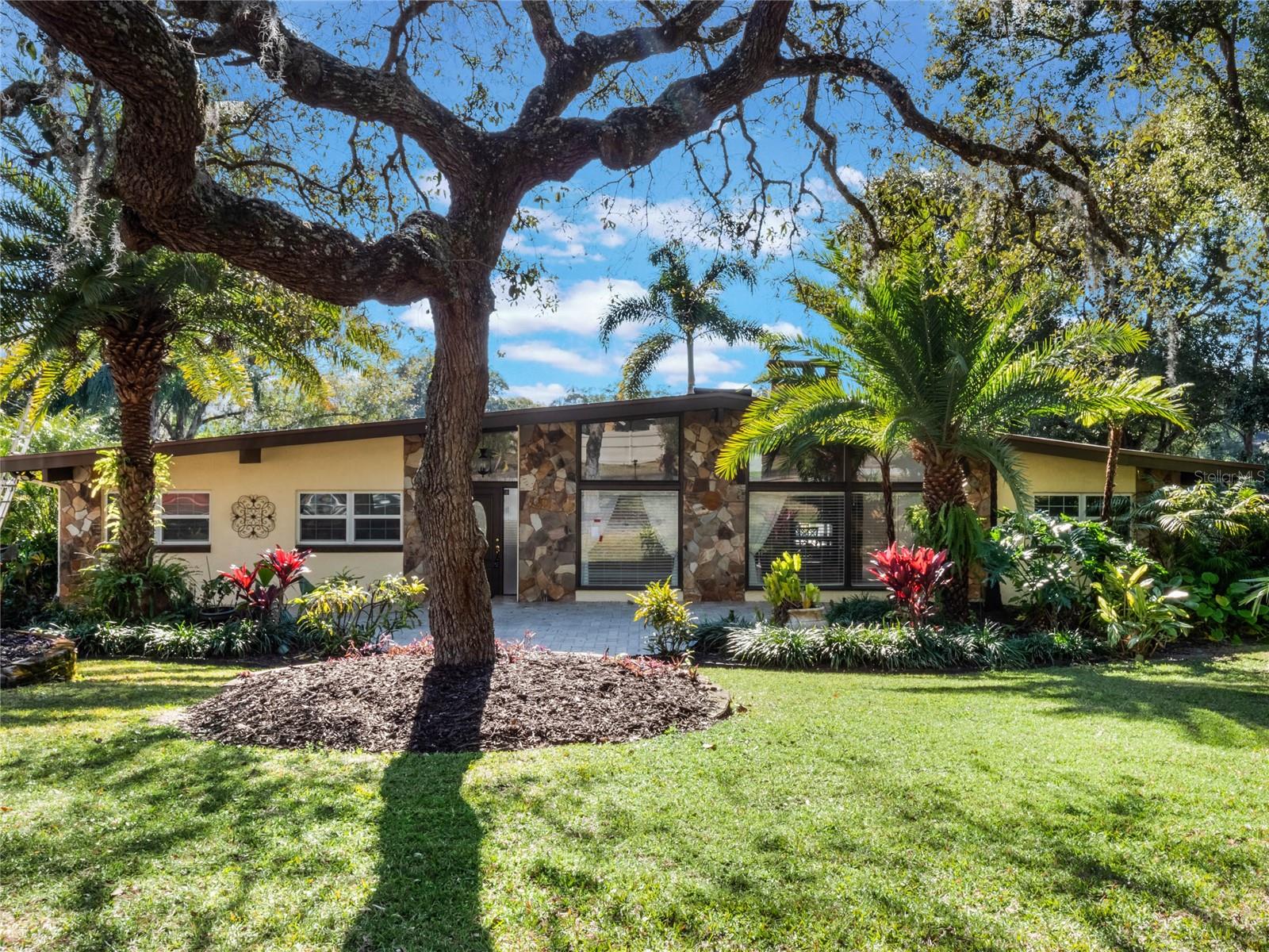 960 SEMINOLE AVE
