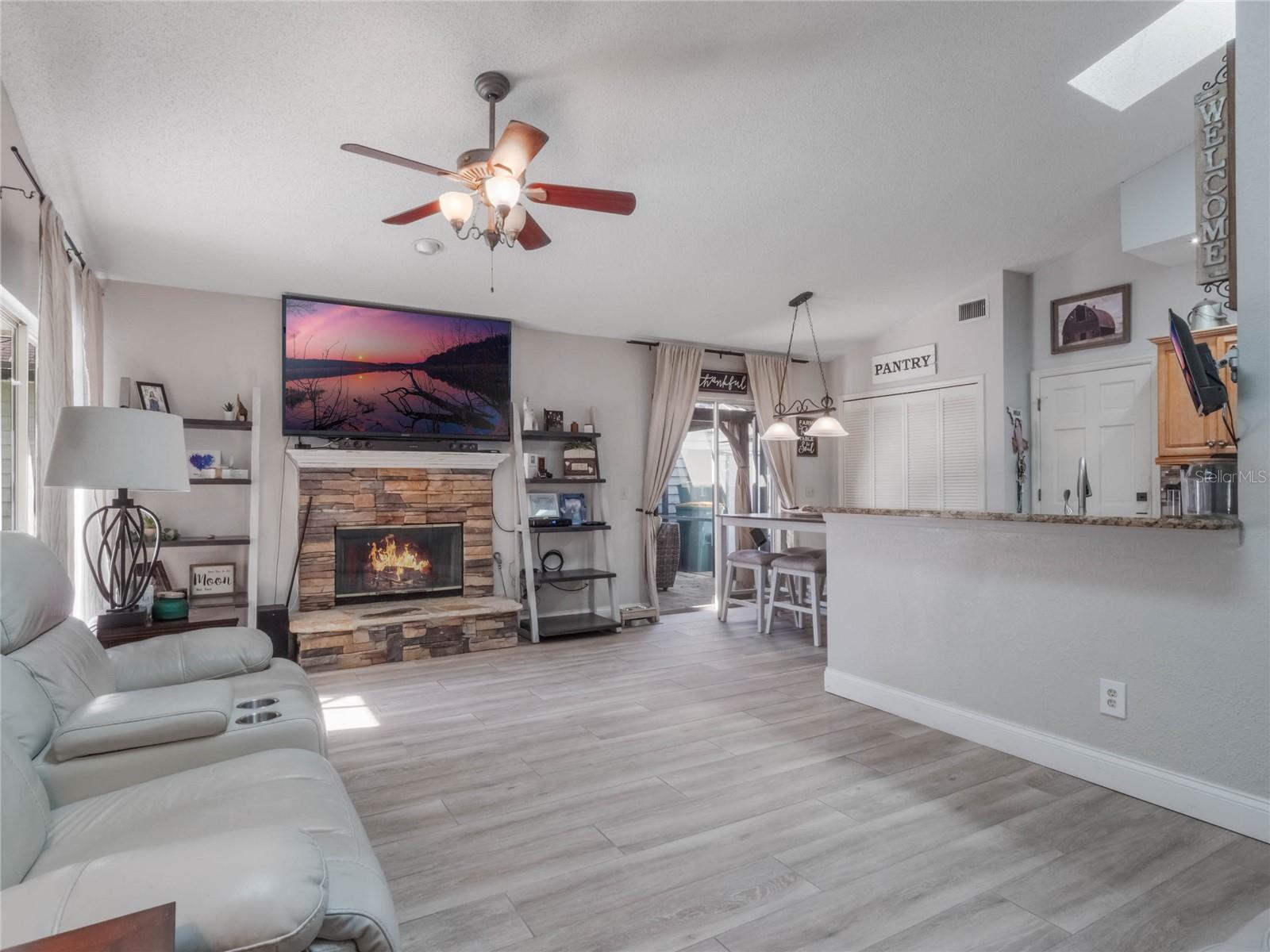 349 NEW WATERFORD PL