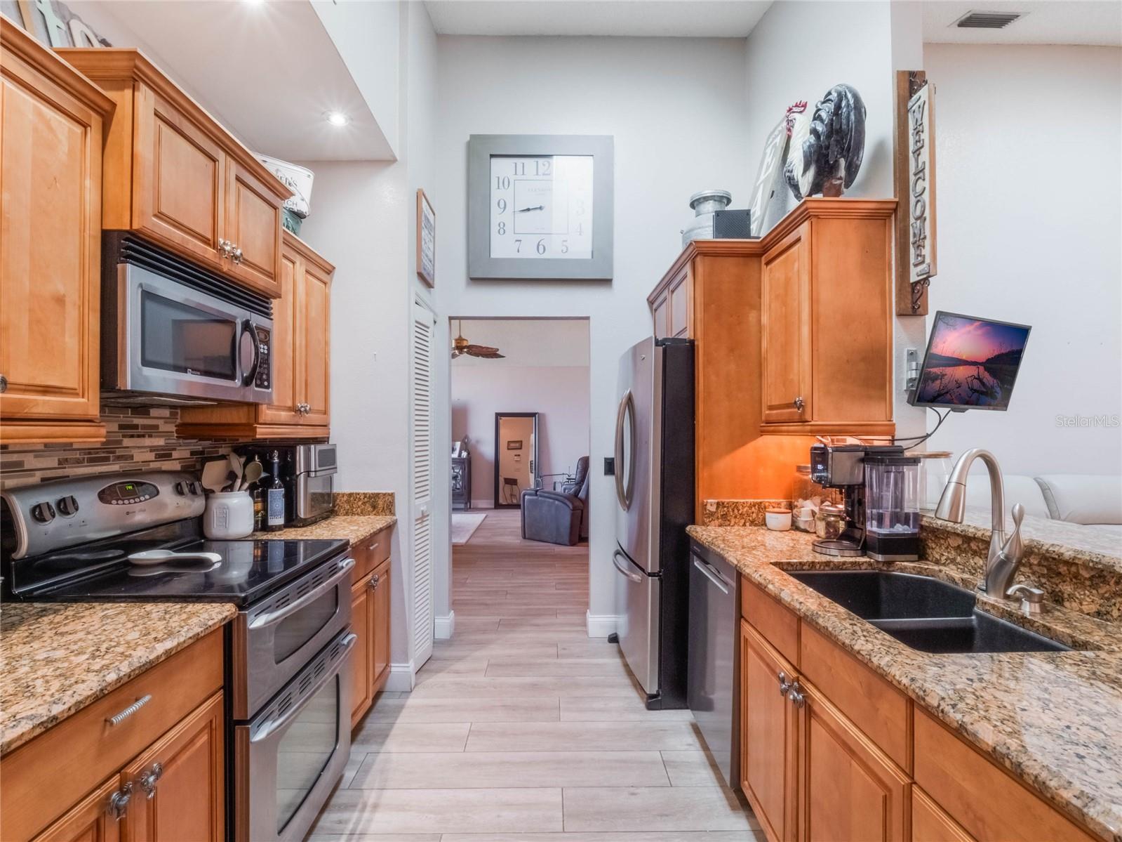 349 NEW WATERFORD PL