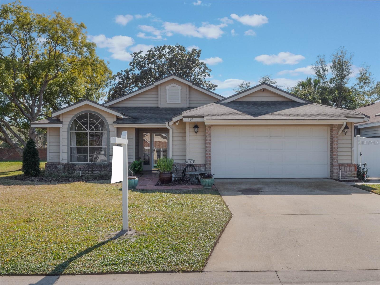 349 NEW WATERFORD PL