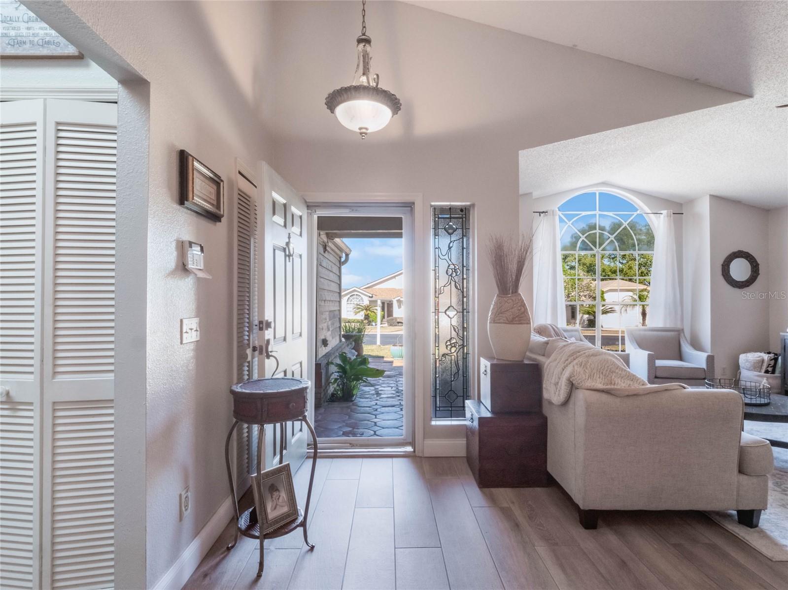 349 NEW WATERFORD PL