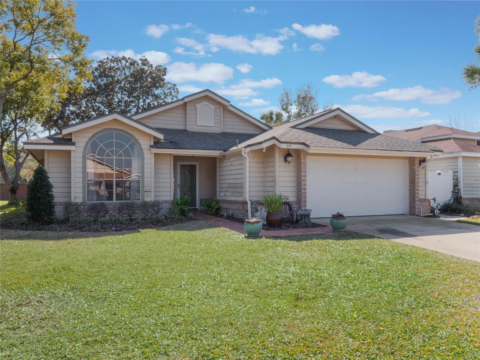 349 NEW WATERFORD PL