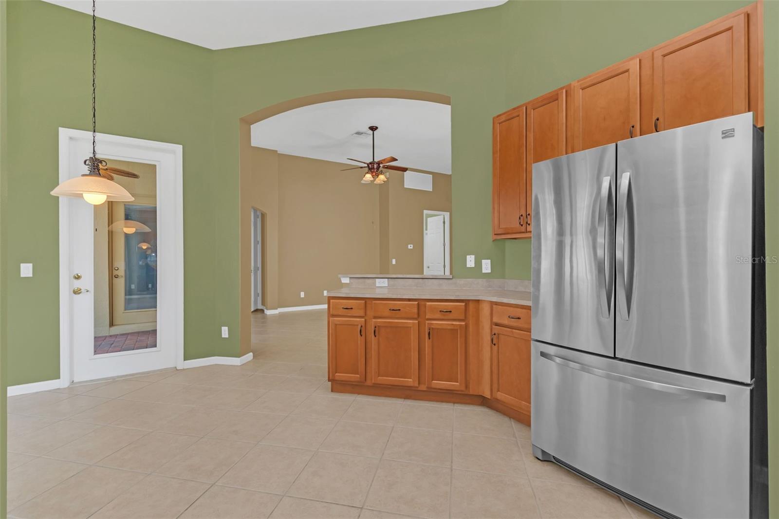 1554 SAINT REGIS PT