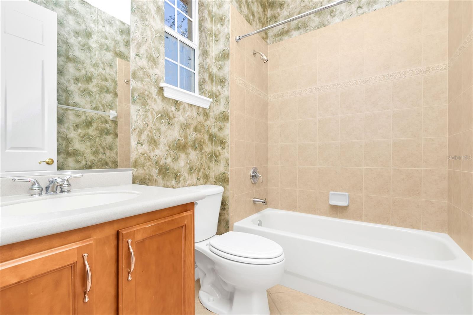 1554 SAINT REGIS PT