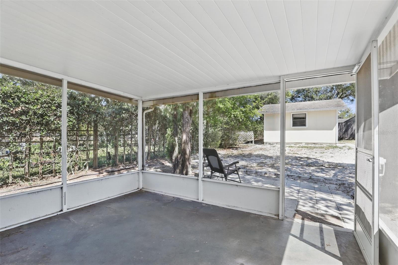 211 AGUA VISTA ST